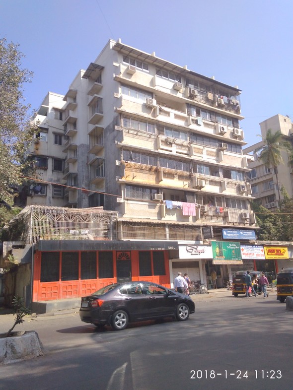 Main - Sujata, Santacruz West